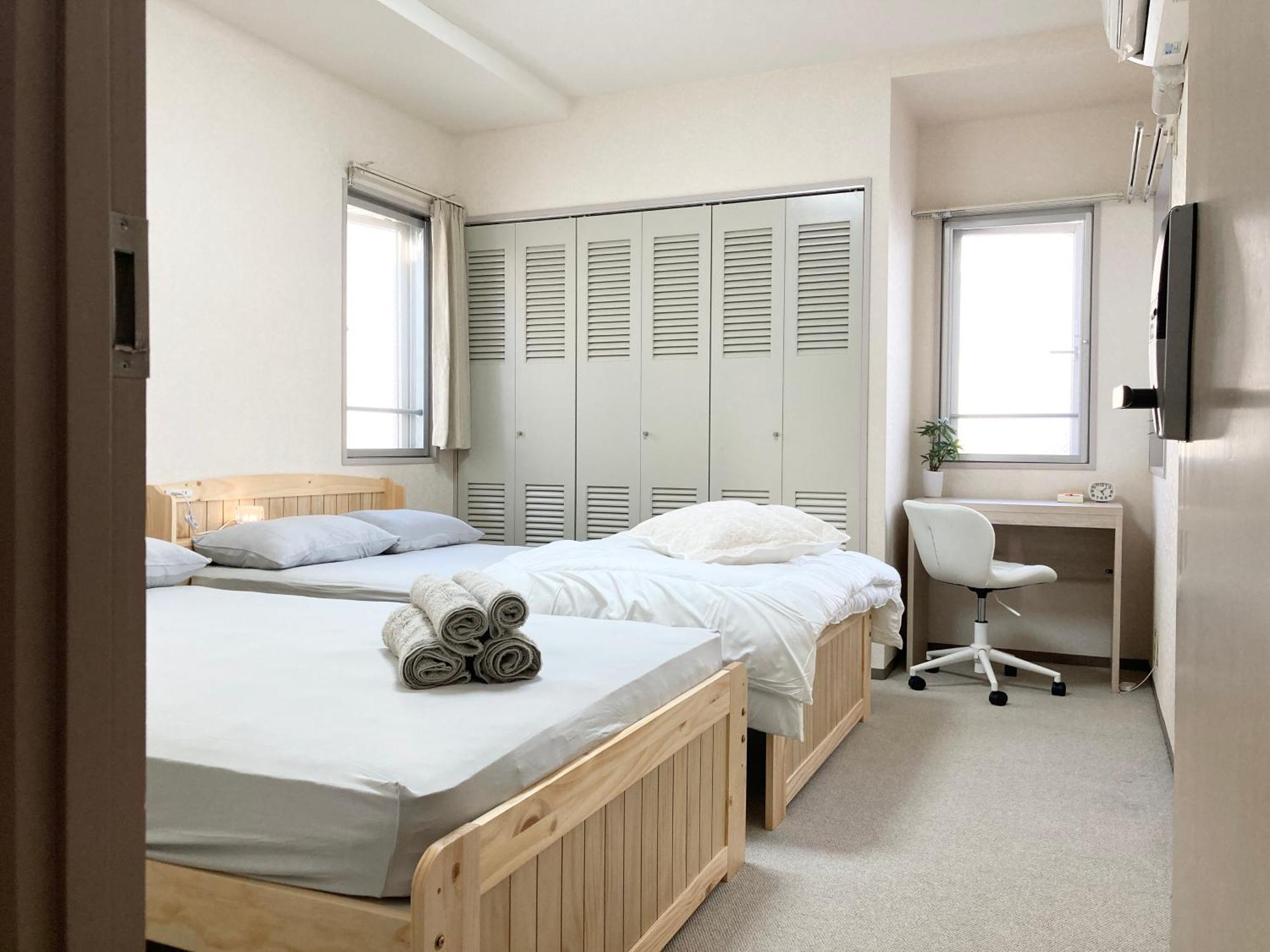 公寓 Miko's House Setagaya, Shinjuku 10min, Tranquil Hideaway, Lucky Cat Temple, Super Market 新宿10分 下北沢2km 喧騒から離れた隠れ家, 招き猫の豪徳寺 あなたの東京の家 *